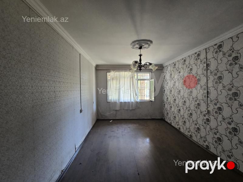 Satılır 1 otaqlı Bina evi menzil (Köhnə tikili), 30 m², 8-ci mikrorayon — Mənzil, Sumqayıt (2)