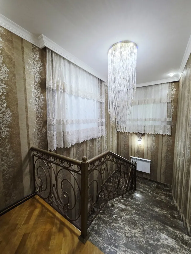 Şağan, 6 otaqlı Həyət evi satılır - 350 m², 2 mərtəbə, 7.1 sot — Ev, villa, Bakı (6)