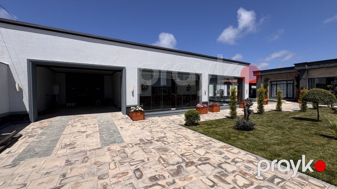 Satılır 5 otaqlı həyət evi/bağ evi 300 m² — Ev, villa, Bakı (7)