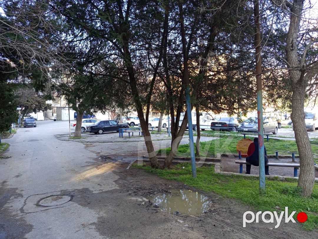 Satılır 2 otaqlı köhnə tikili 48 m² — Mənzil, Bakı (6)