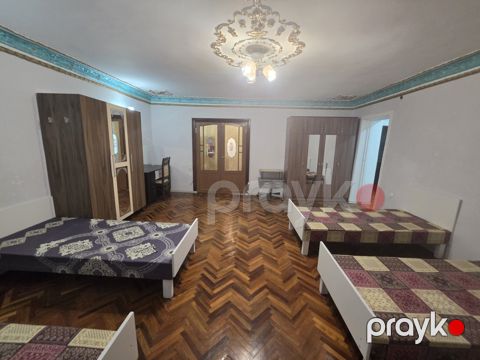 İcarəyə verilir 2 otaqlı köhnə tikili 60 m² — Bakı