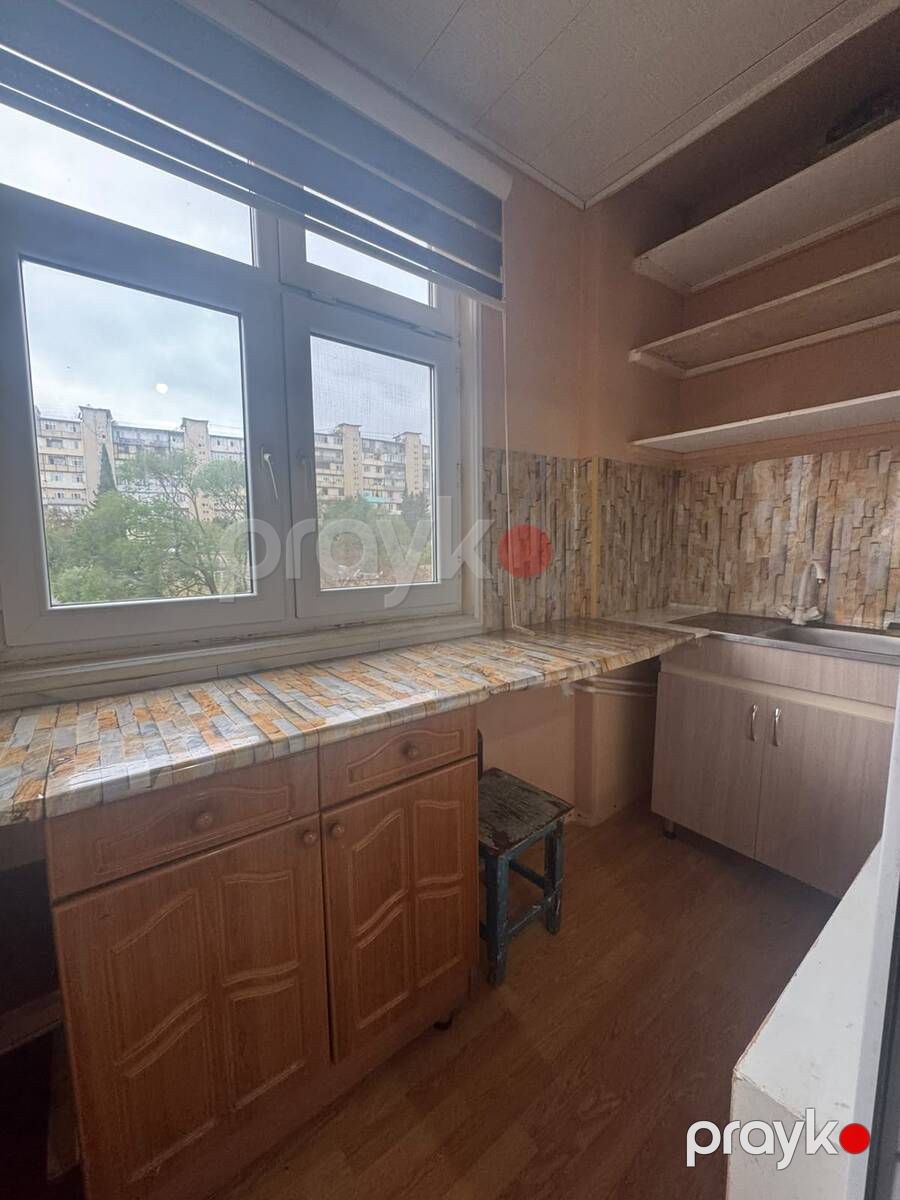 Satılır 1 otaqlı köhnə tikili 40 m² — Mənzil, Bakı (6)
