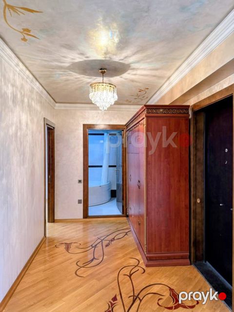 Satılır 2 otaqlı yeni tikili 80 m² — Bakı