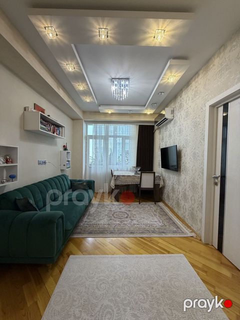 3 otaqlı, Yeni tikili, 72 kv. m