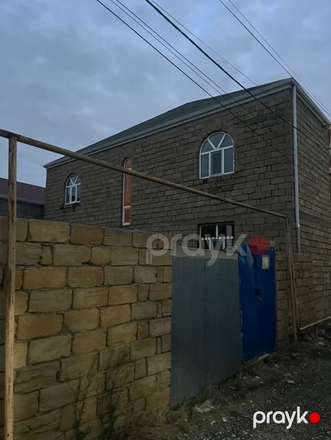 2 mərtəbəli daş tikili həyət evi - Tikinti materialı: qalın çay/şəhər — Mehdiabad