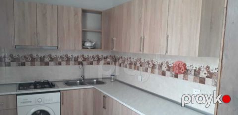 İcarəyə verilir 4 otaqlı köhnə tikili 100 m² — Bakı