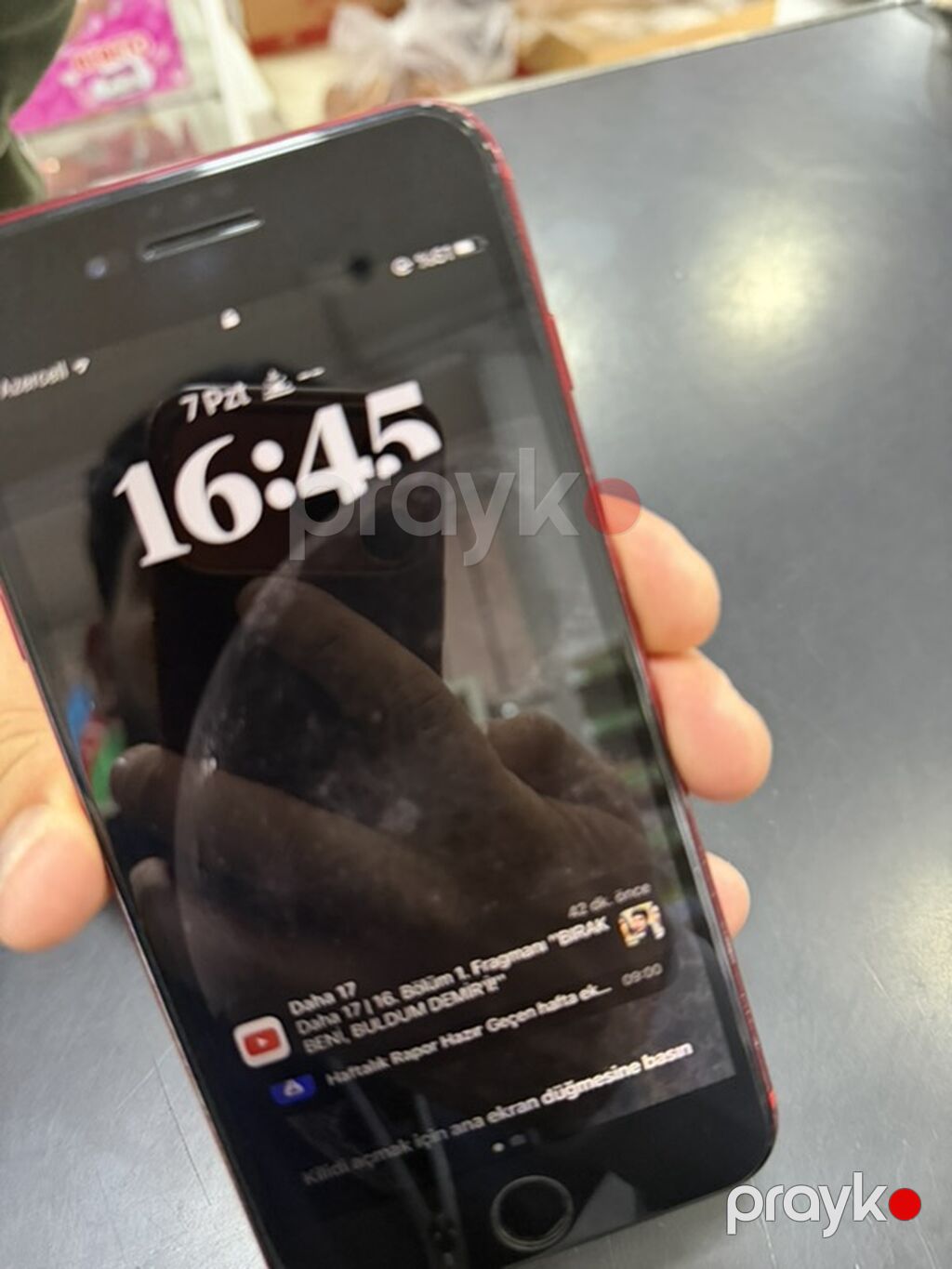 IPhone 8 Plus, Qırmızı, Barmaq izi — Apple iPhone, Xaçmaz (2)