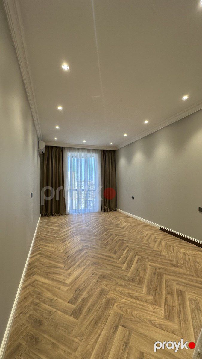 Satılır 4 otaqlı yeni tikili 242 m² — Mənzil, Bakı (6)