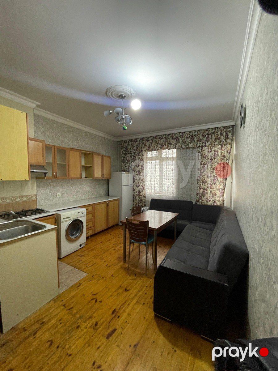 Satılır 1 otaqlı köhnə tikili 58 m² — Mənzil, Bakı (7)