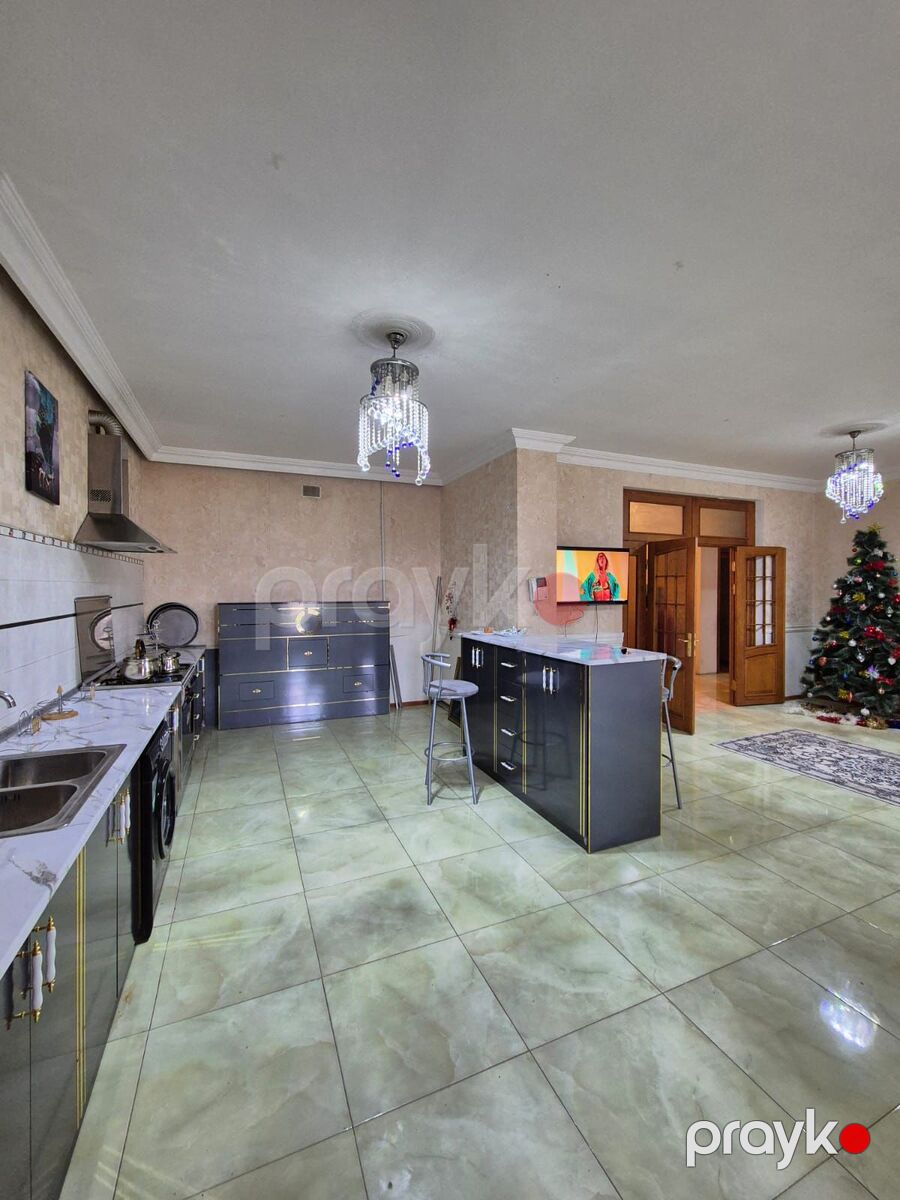 İcarəyə verilir 8 otaqlı həyət evi/bağ evi 500 m² — Ev, villa, Bakı (9)