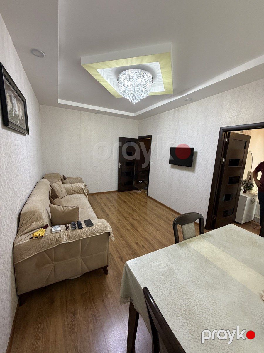 Satılır 2 otaqlı köhnə tikili 40 m² — Mənzil, Bakı (2)
