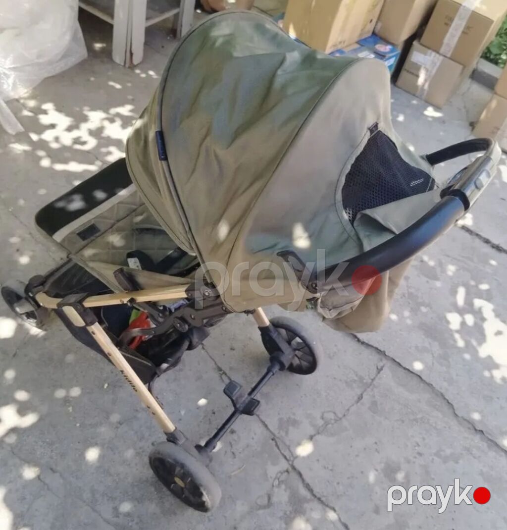 Kalaska yaxsu vrziyyetde unvan Qarayev — Arabalalar, Bakı (2)