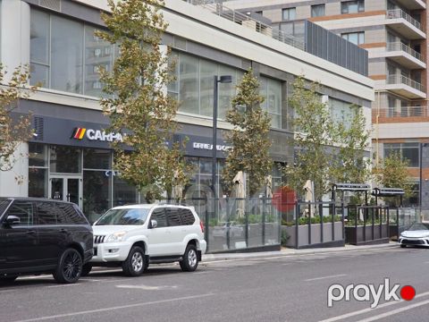 Ağ Şəhərin mərkəzində, 20 mərtəbəli premium yaşayış kompleksində iri — Bakı