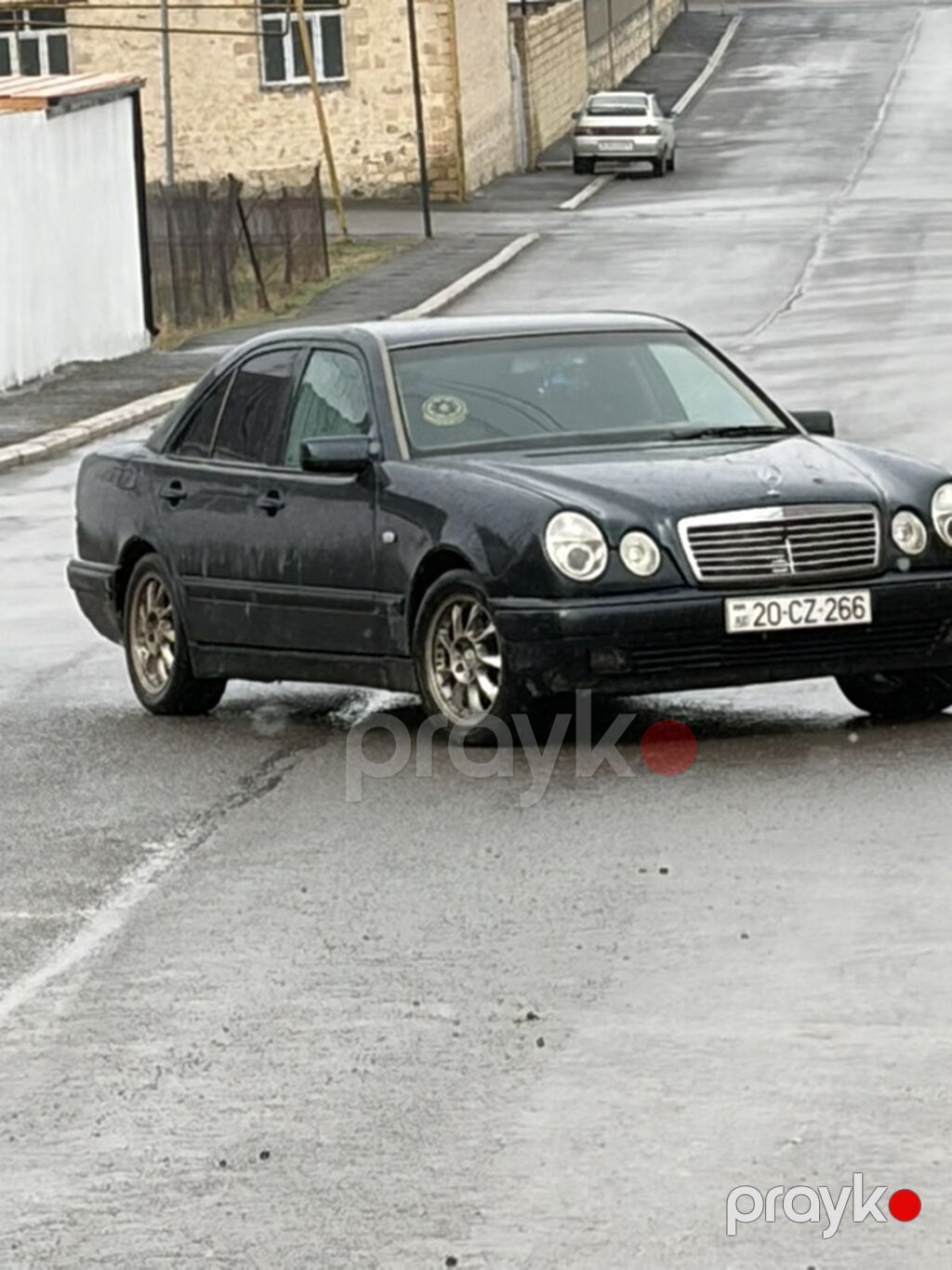 Mercedes‑Benz E‑Class W210 sedan - Korpus: tünd mavi/qara rəngli — Avtomobillər, Samux (4)