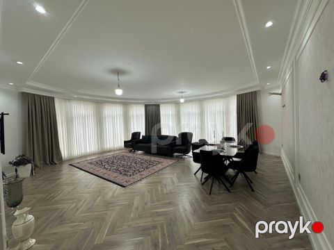 Satılır 4 otaqlı yeni tikili 192 m² — Bakı