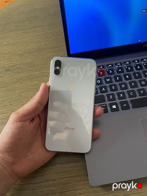 Apple iPhone X Silver 64GB/3GB — Bakı