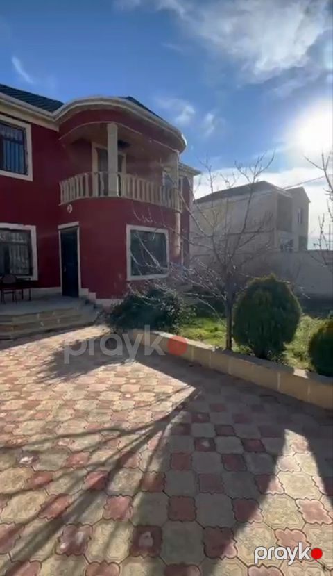 Satılır 6 otaqlı həyət evi/bağ evi 240 m² — Bakı
