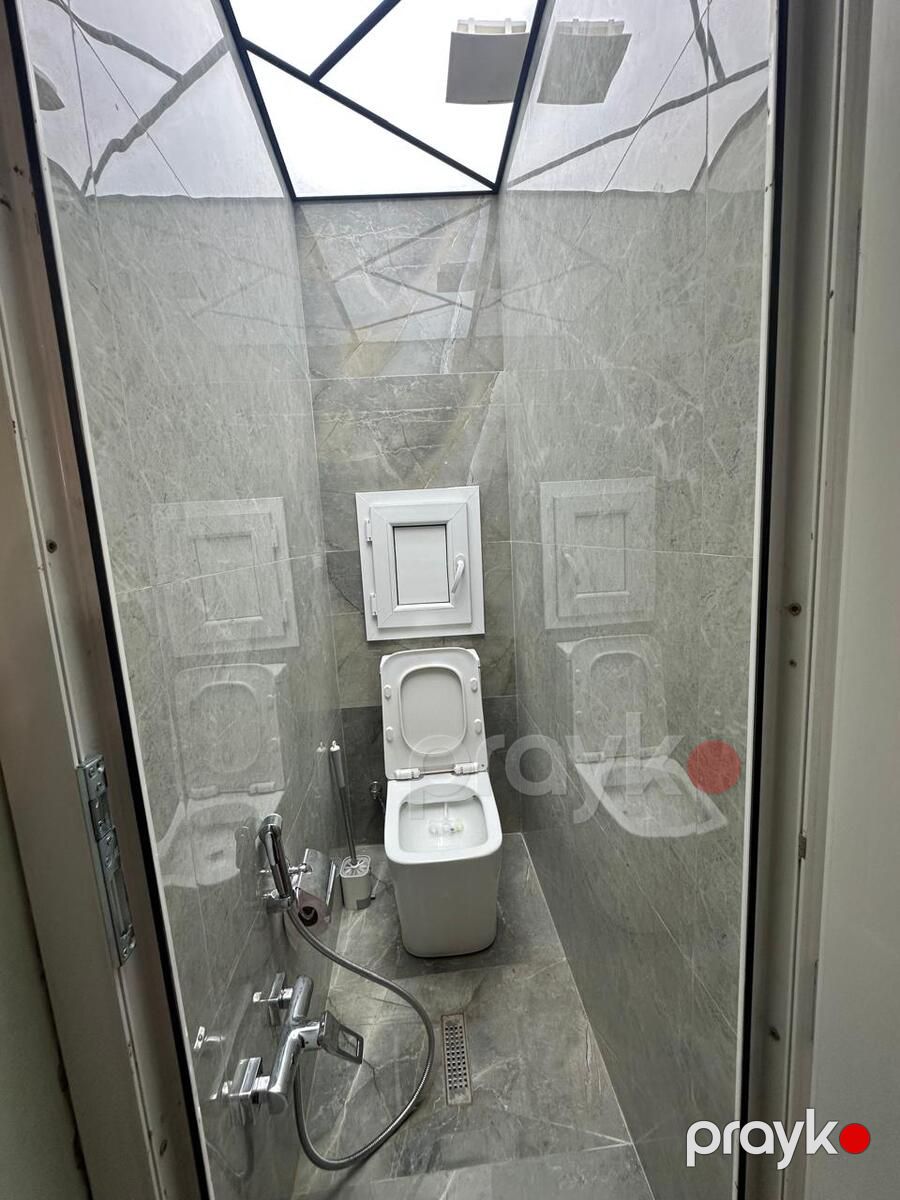 Satılır 2 otaqlı köhnə tikili 65 m² — Mənzil, Bakı (9)