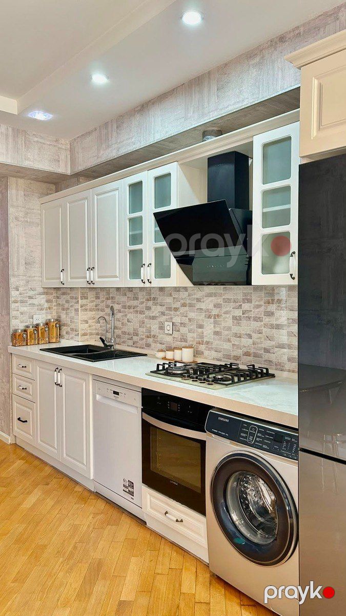 İcarəyə verilir 3 otaqlı yeni tikili 130 m² — Mənzil, Bakı (11)