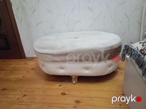 Oval puf/oturacaq - Forma: oval - Üst hissə: yumşaq, krem-bej rəngli — Bakı