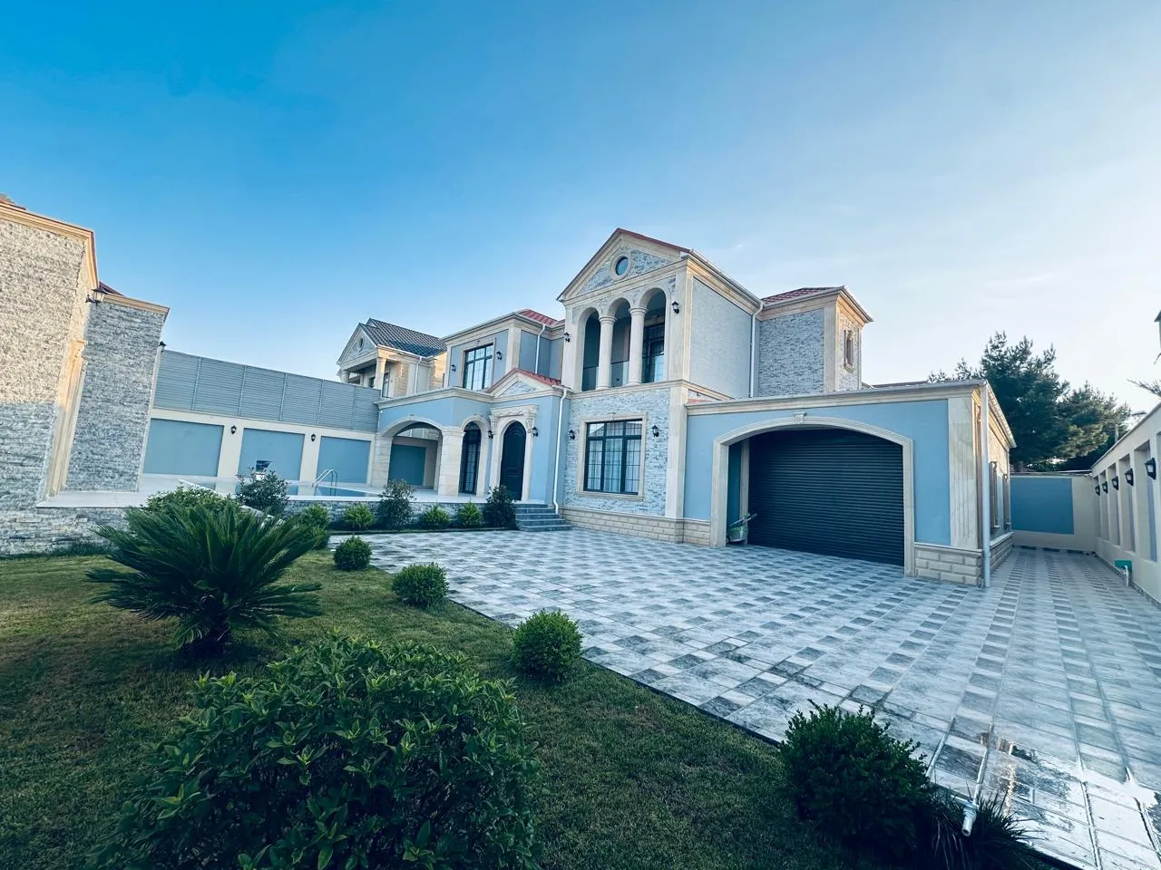 Buzovna, 5 otaqlı Villa satılır - 422 m², 2 mərtəbə, 6.5 sot — Bakı