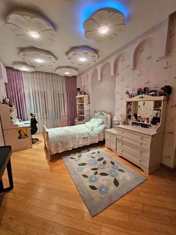 Satılır: 5 Otaq, Yeni tikili, Yasamal r., 310.00 m² — Mənzil, Bakı (9)
