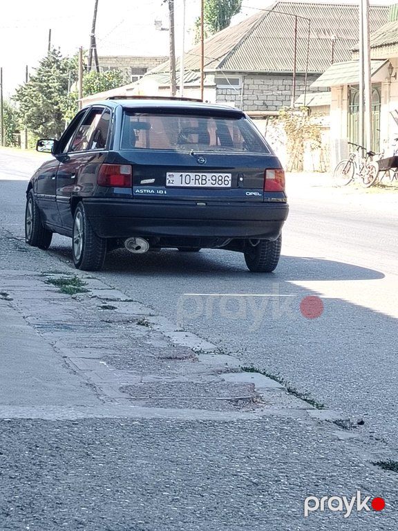 Opel Astra, 1.8 L, 1991 il, 250 000 km — Avtomobillər, Xaçmaz (4)