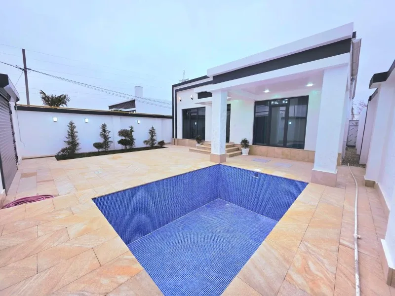 Koroğlu m.st, 4 otaqlı Həyət evi satılır - 130 m², 1 mərtəbə, 3 sot — Bakı