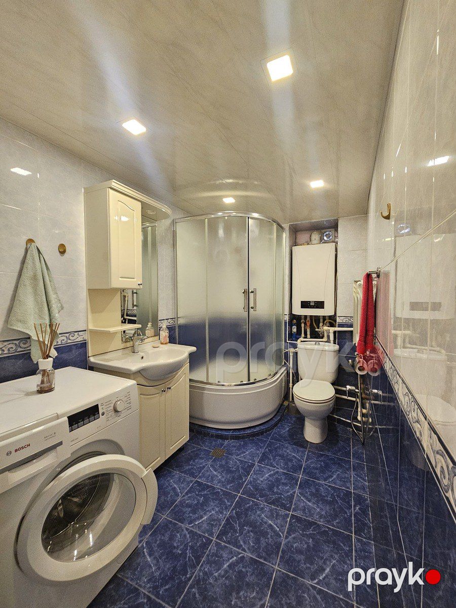 İcarəyə verilir 2 otaqlı köhnə tikili 102 m² — Mənzil, Bakı (10)
