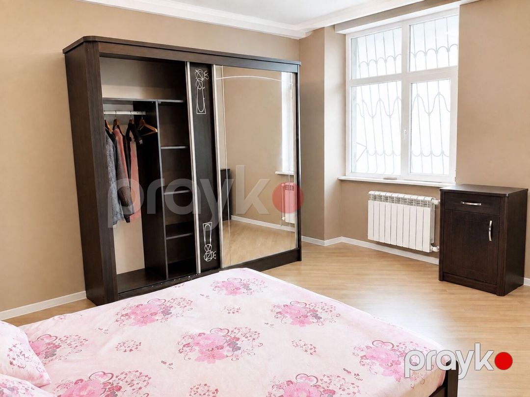 Satılır 4 otaqlı köhnə tikili 115 m² — Mənzil, Bakı (8)