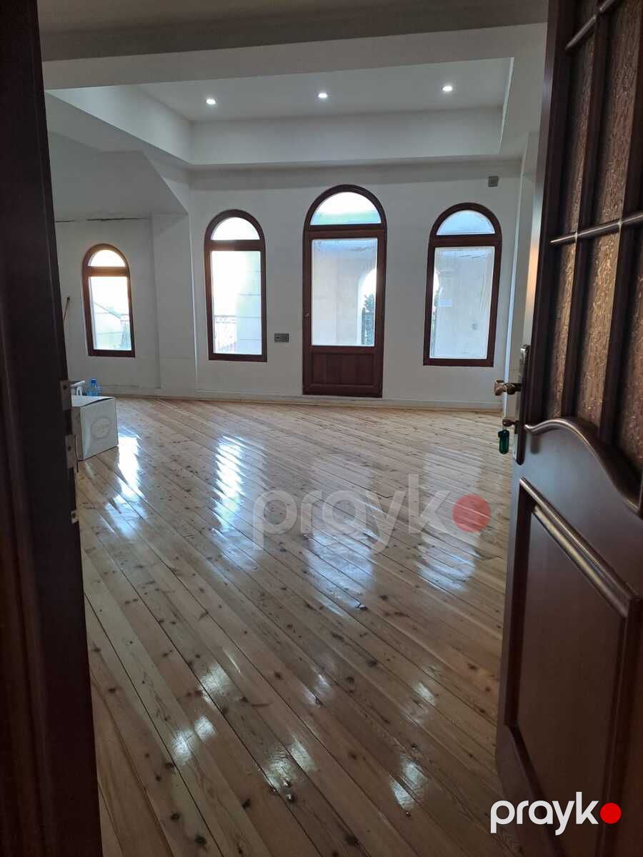 İcarəyə verilir 13 otaqlı həyət evi/bağ evi 700 m² — Ev, villa, Bakı (7)