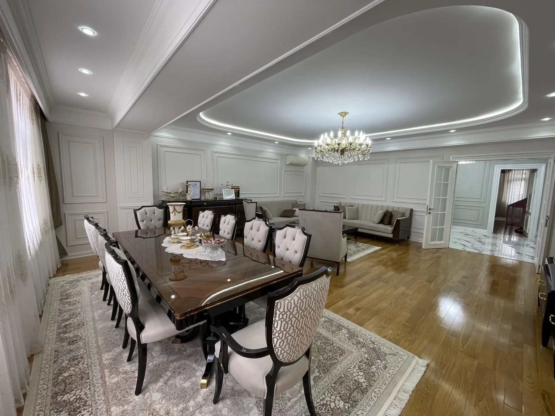 Nəsimi m.st, 4 otaqlı Yeni tikili satılır - 180 m², 10/15 mərtəbə — Bakı