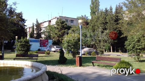Satılır 4 otaqlı köhnə tikili 115 m² — Bakı
