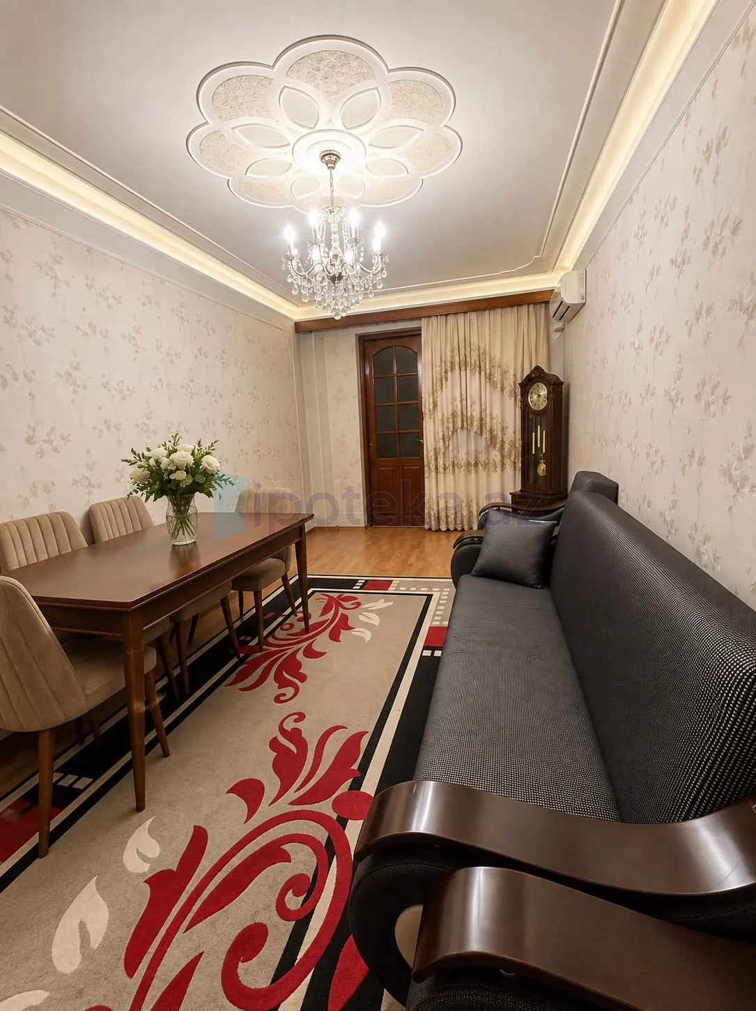 Satılır: 2 Otaq, Köhnə tikili, Nərimanov r., 70.00 m² — Bakı