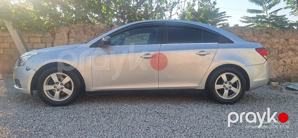 Chevrolet Cruze, 1.4 L, 2013 il, 278 000 km — Avtomobillər, Gəncə (2)