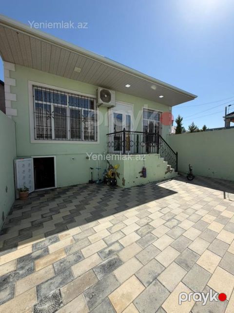 Satılır 4 otaqlı Həyət evi / Villa, 140 m², Binəqədi rayonu — Bakı