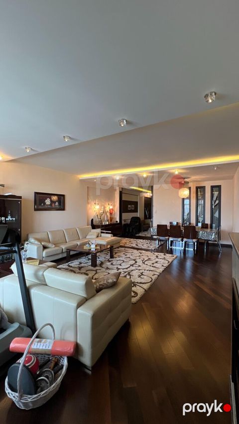 Satılır 4 otaqlı yeni tikili 185 m² — Bakı