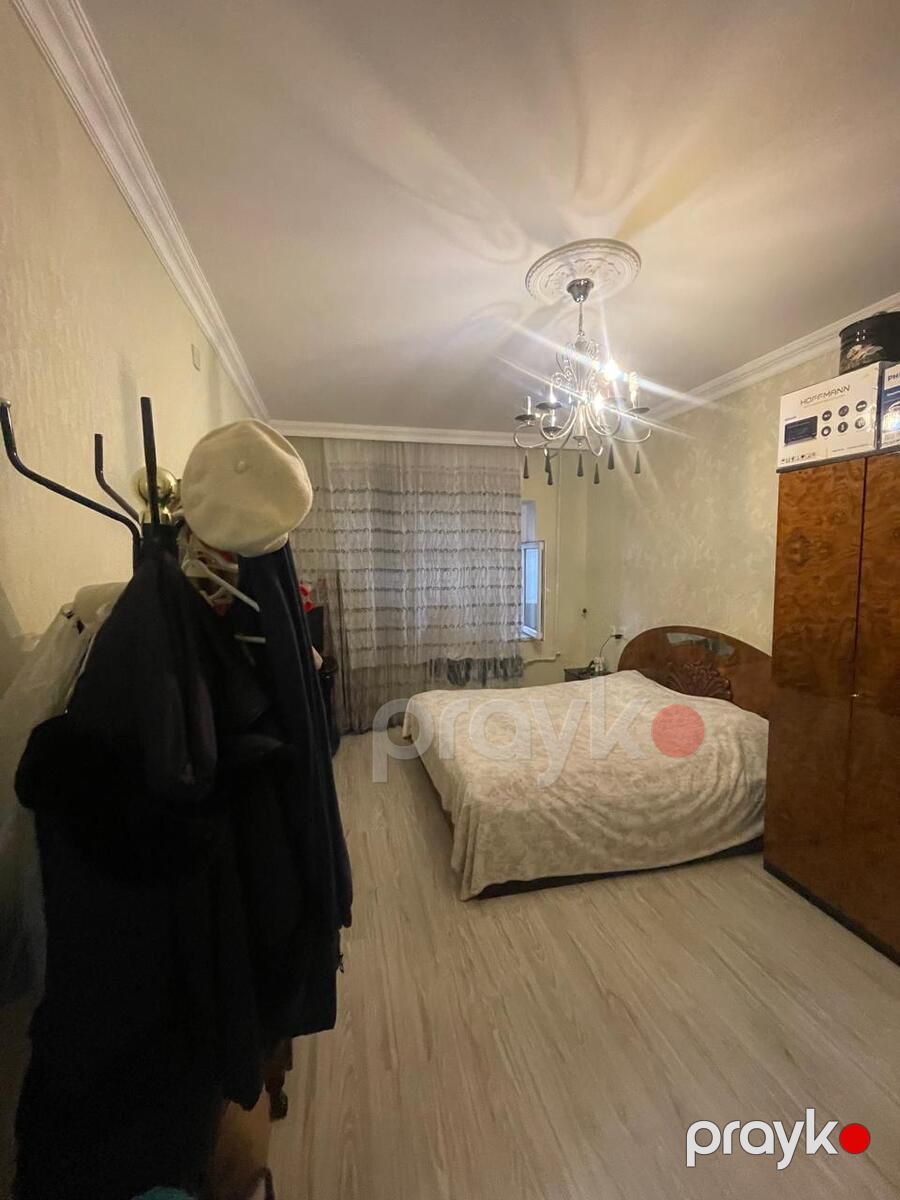 Satılır 4 otaqlı köhnə tikili 110 m² — Mənzil, Bakı (9)