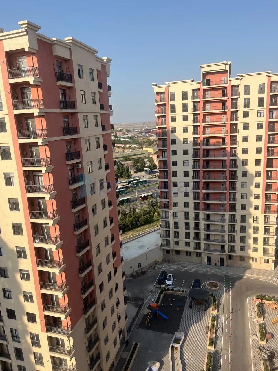 Satılır: 2 Otaq, Yeni tikili, Binəqədi r., 7-ci mkr q., 83.00 m² — Mənzil, Bakı (2)