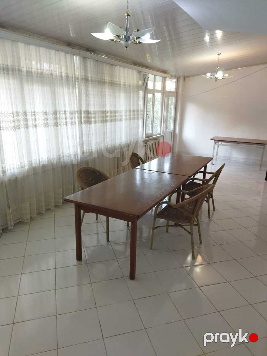 İcarəyə verilir 3 otaqlı köhnə tikili 74 m² — Mənzil, Bakı (9)