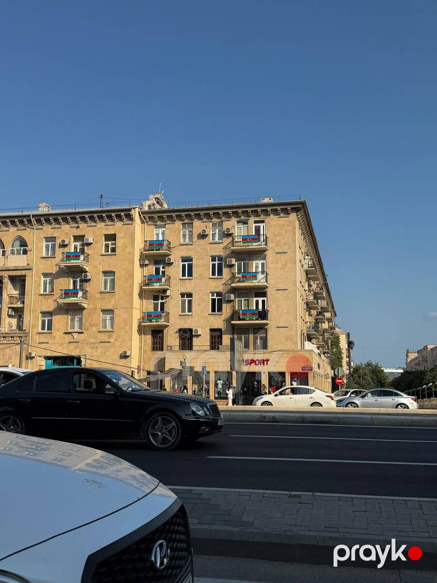 Satılır 2 otaqlı köhnə tikili 42 m² — Mənzil, Bakı (8)