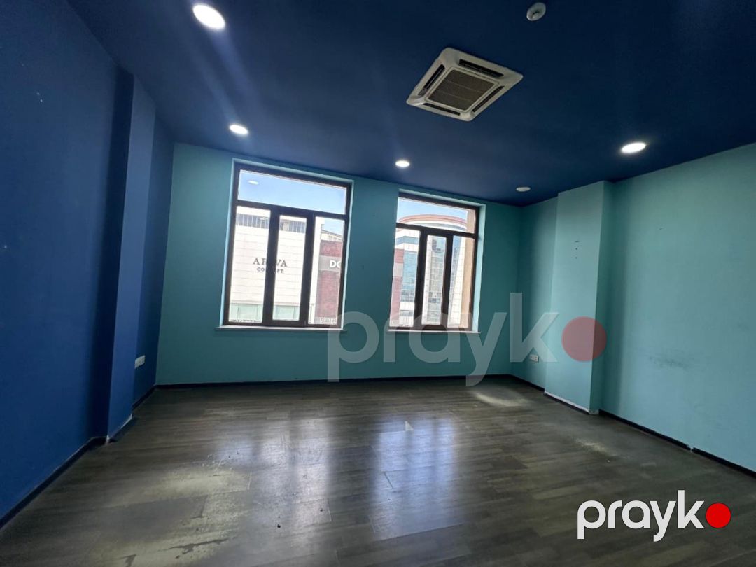 İcarəyə verilir 1 otaqlı ofis 25 m² — Ofis, Bakı