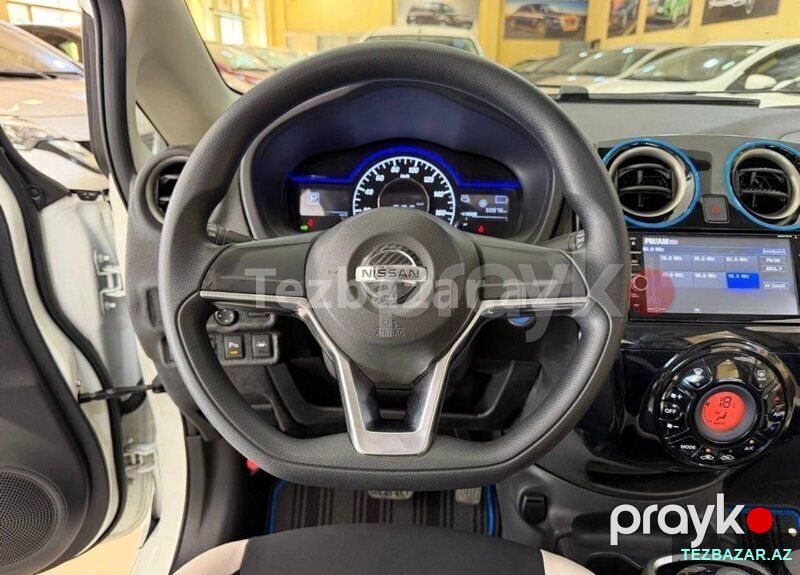 Nissan avtomobil — Avtomobillər, Bakı (2)