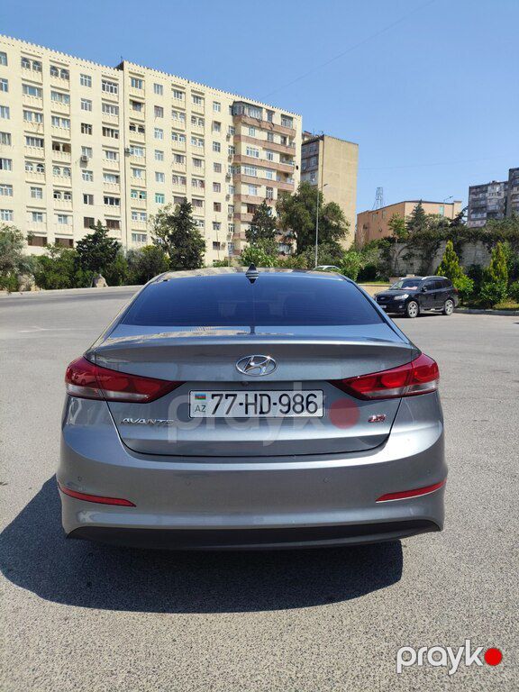 Hyundai Avante, 1.6 L, 2016 il, 200 000 km — Avtomobillər, Bakı (3)