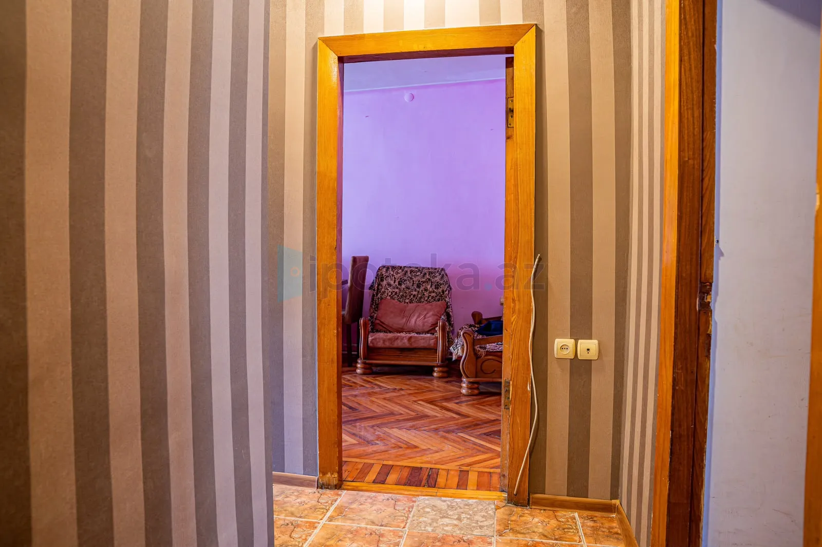 Satılır: 3 Otaq, Köhnə tikili, Yasamal r., 70.00 m² — Mənzil, Bakı (8)