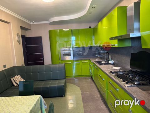 İcarəyə verilir 4 otaqlı yeni tikili 185 m² — Bakı