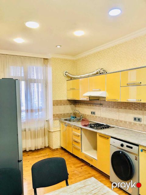 Satılır 3 otaqlı yeni tikili 106 m² — Bakı