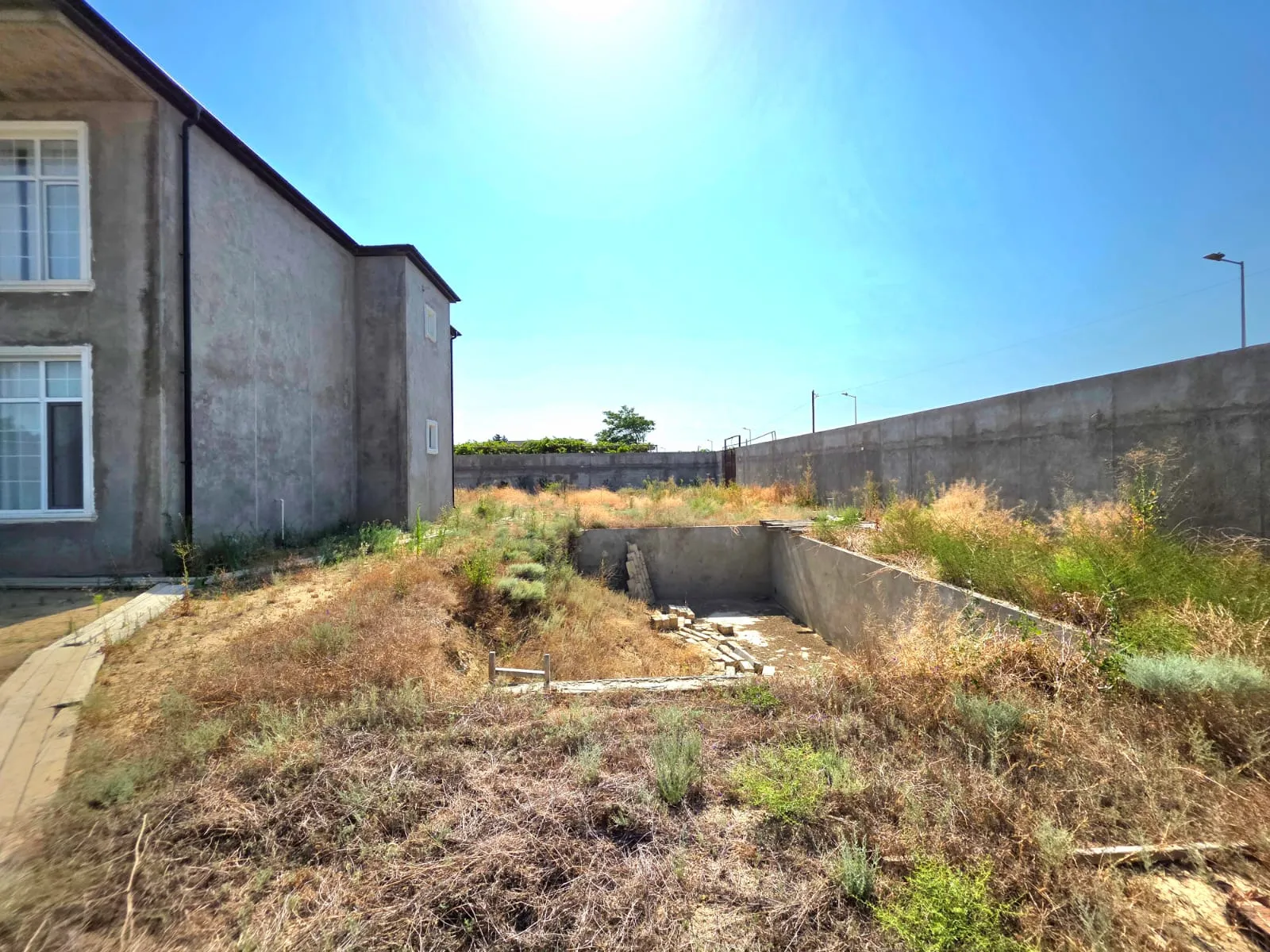 Şüvəlan, 6 otaqlı Həyət evi satılır - 300 m², 2 mərtəbə, 18 sot — Ev, villa, Bakı (2)