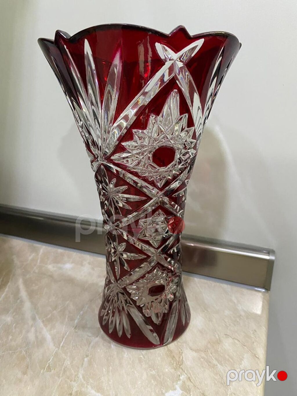 Bir vaza, Xrustal — Vaazalar, kreslolar, süni çiçəklər, Bakı
