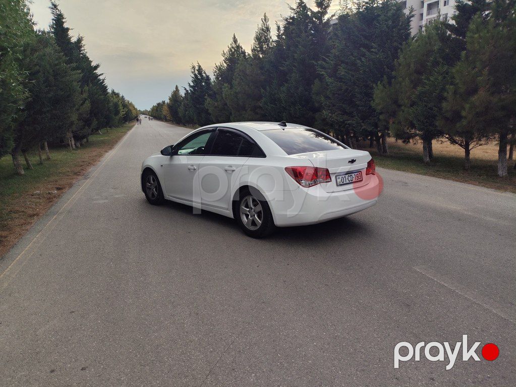Chevrolet Cruze, 1.8 L, 2010 il, 285 678 km — Avtomobillər, Bakı (10)